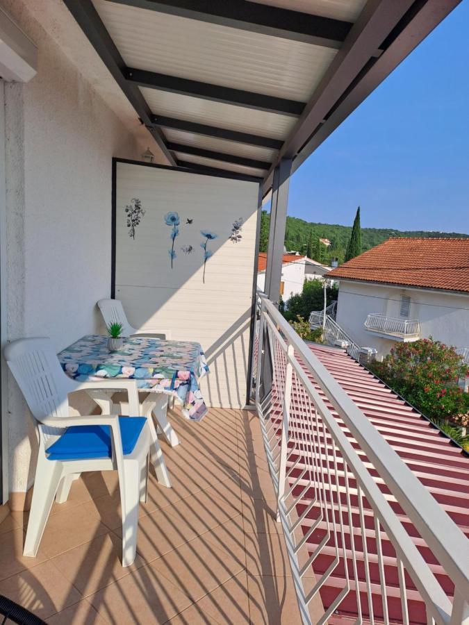 Apartment Rb Omišalj Εξωτερικό φωτογραφία