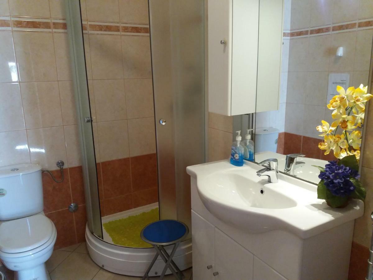 Apartment Rb Omišalj Εξωτερικό φωτογραφία